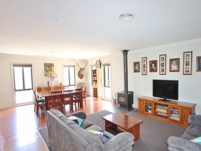 75 Cambridge Drive, Mansfield