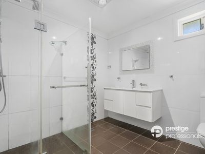 18 Flanagan Avenue, Moorebank
