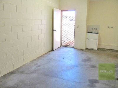 34 Riverbend Drive, Douglas