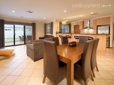 1 SARAH COURT, Wodonga