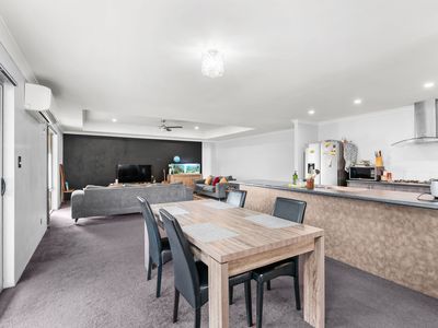 10 Lowerhall Gardens, Southern River