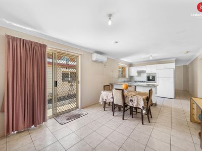 34 Coonabarabran Crescent, Hoxton Park