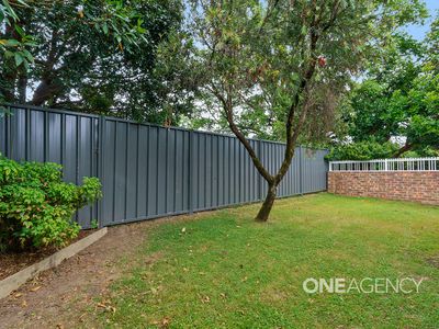 2 / 2 Brodie Close, Bomaderry