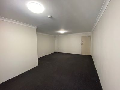 10 / 6 Goulburn Street, Warwick Farm