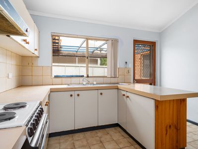 2A Kirwan Court, Hannans