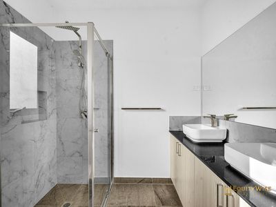 14 Sama Promenade, Truganina