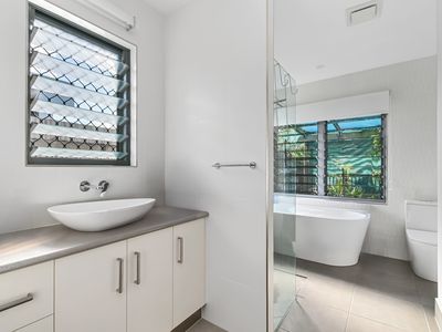 14 POOLWOOD ROAD, Kewarra Beach