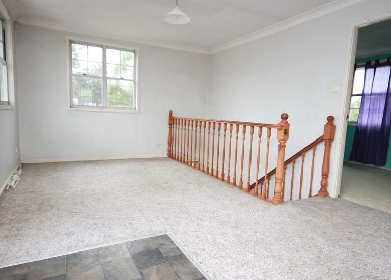 11 Mckevitte Ave, East Hills