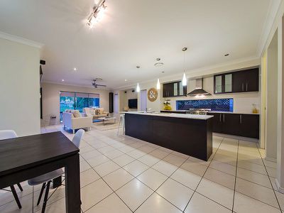 15 Gumdale Street, Wakerley