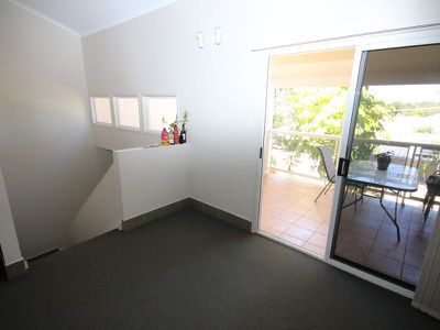 2 / 184 Torquay Road, Scarness