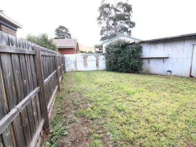 10 Muirhead Crescent, Werribee