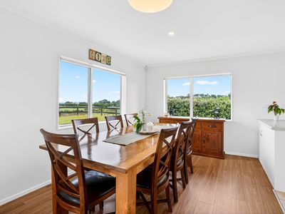 1014 South Head Road, South Head, Helensville
