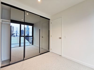 4107 / 464 Collins Street, Melbourne