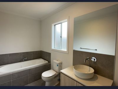 21 Titanium Street, Kalkallo