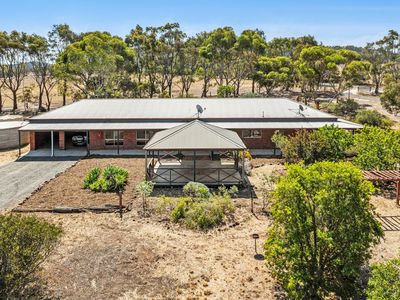 775 Granite Road, Anakie