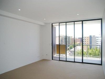 438 Anzac Parade, Kingsford