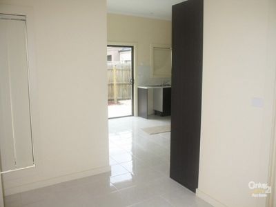 1 / 39-41 Coral Drive, Hampton Park