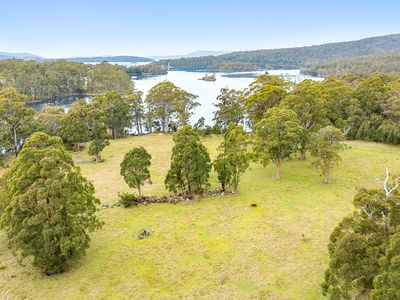 139 Narrows Road, Strathblane