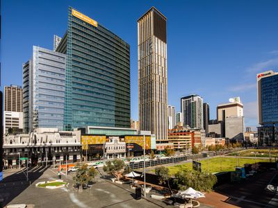 501 / 2 St Georges Terrace, Perth