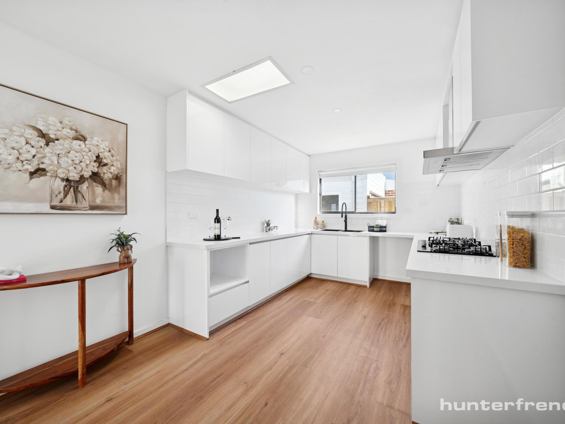 1 / 1 Almond Avenue, Brooklyn