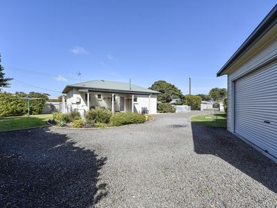 22 Wyrie Road, Millicent