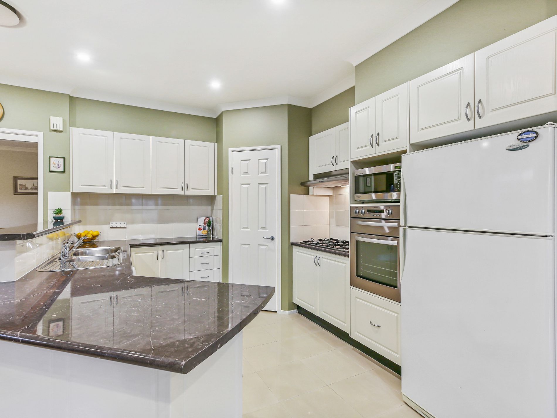6 Highclaire Place, Glenwood