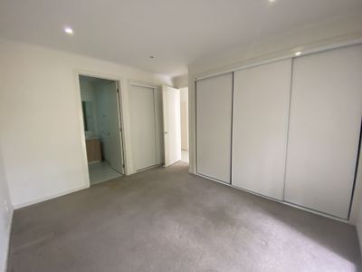 10 / 20 Hewitt Avenue, Footscray