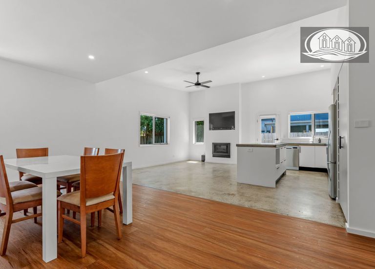 9 Market Court, Portland