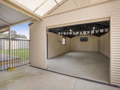 212 Seventh Road, Armadale