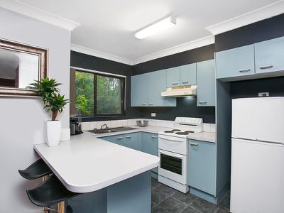 12 / 14 Hindmarsh Avenue, North Wollongong
