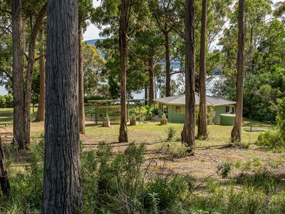 400 Narrows Road, Strathblane