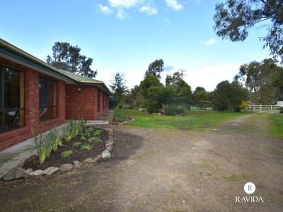 12 Church Street, Peechelba