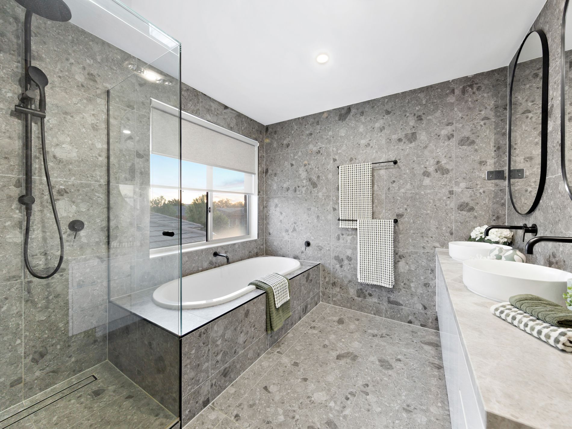 8 Pinnacle Way, Fraser Rise