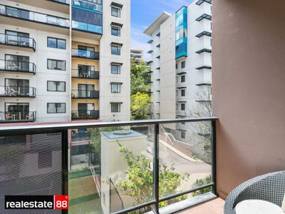 202  /  126 Mounts Bay Road, Perth