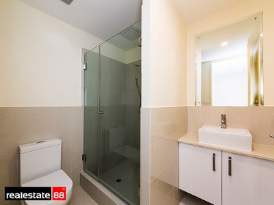 9 / 33 Windsor Street, Perth