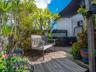 12 Whipbird Court, Urangan