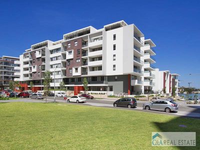 42 Shorline Dr, Rhodes