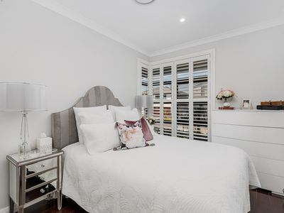 9 Poplar Avenue, Elizabeth Hills
