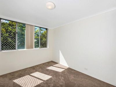 7 / 53 Clarence Road, Indooroopilly