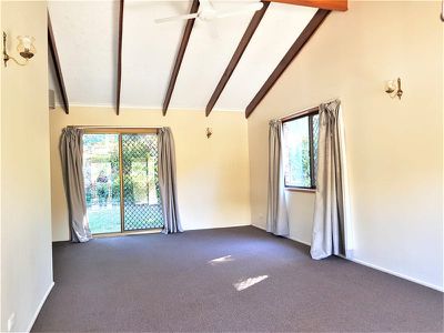 65 Kallista Road, Rochedale South