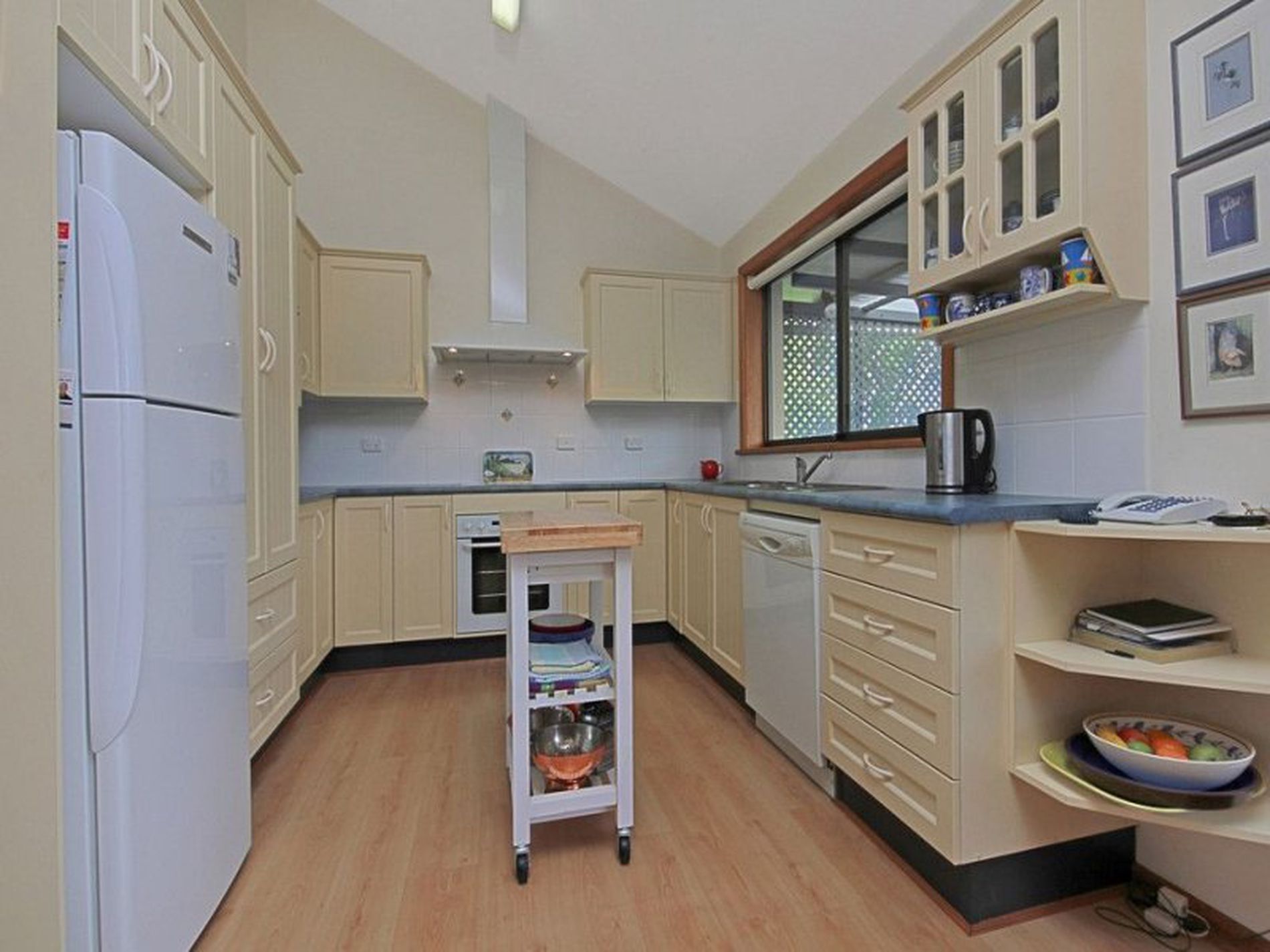 83 Matron Porter Drive, Narrawallee