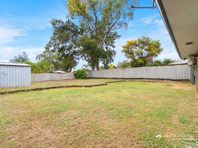 27 Drummer Way, Heathridge