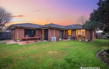 3 Castle Court, Beaconsfield