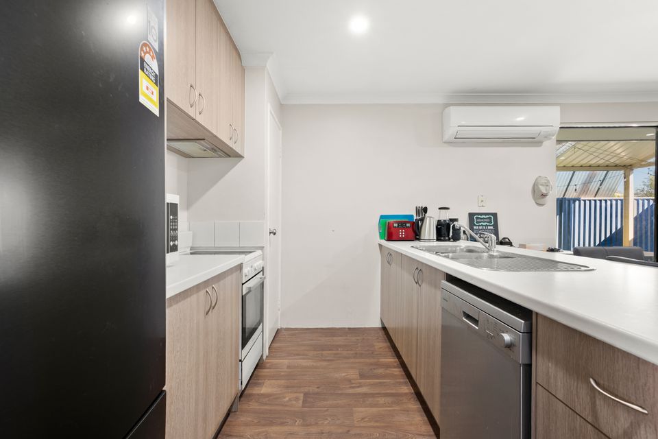 61 CRINIA DRIVE, Baldivis