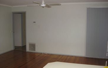 1 Eva Court, Hallam