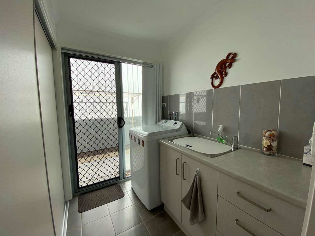 1 Sanctuary Point Close, Point Vernon