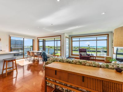 38 Beach Road, Beachport