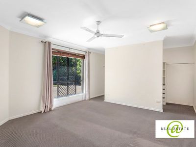 6 Apollo Court, Taroomball