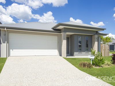 8 Hall St, Pallara