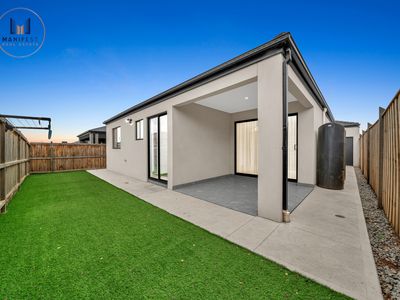 10 Hemsworth Road, Weir Views